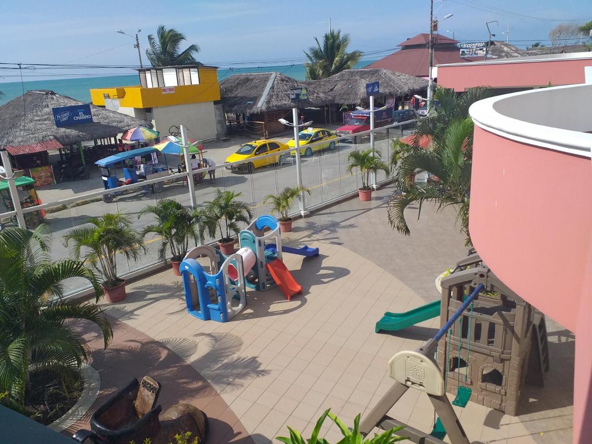 Hotel El Marques Atacames Eksteriør billede