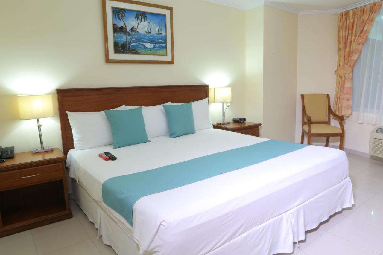 Hotel El Marques Atacames Eksteriør billede