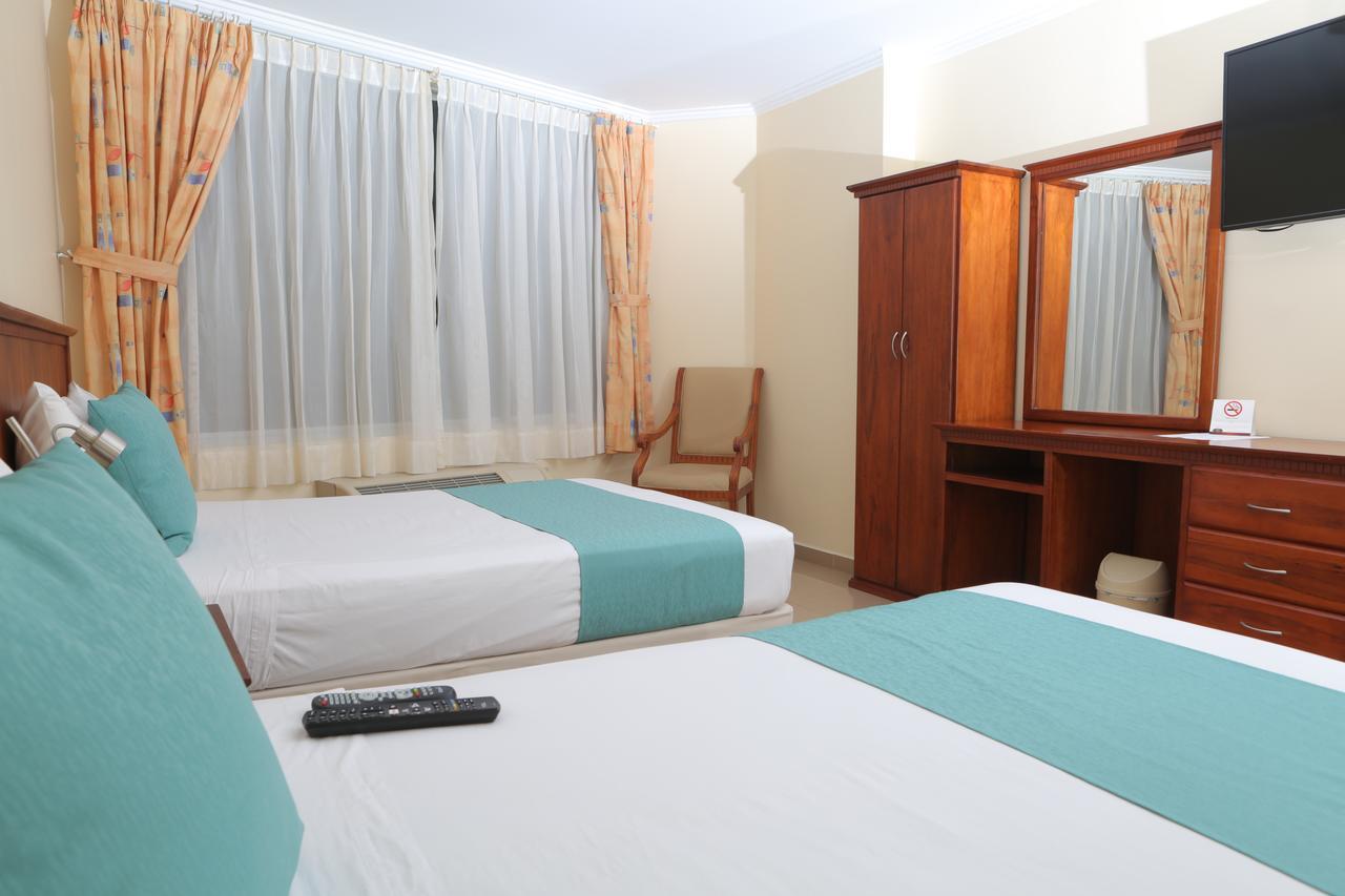 Hotel El Marques Atacames Eksteriør billede