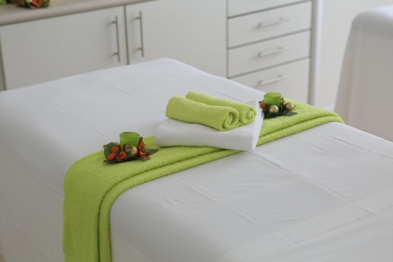 Hotel El Marques Atacames Eksteriør billede